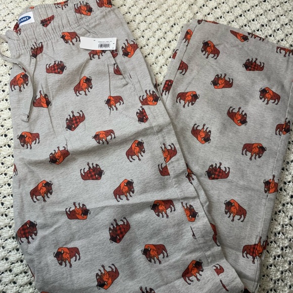 Old Navy Pajama Pants - Picture 5 of 9